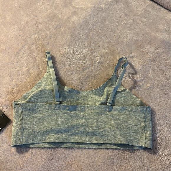Girls bra- medium - Picture 3 of 5